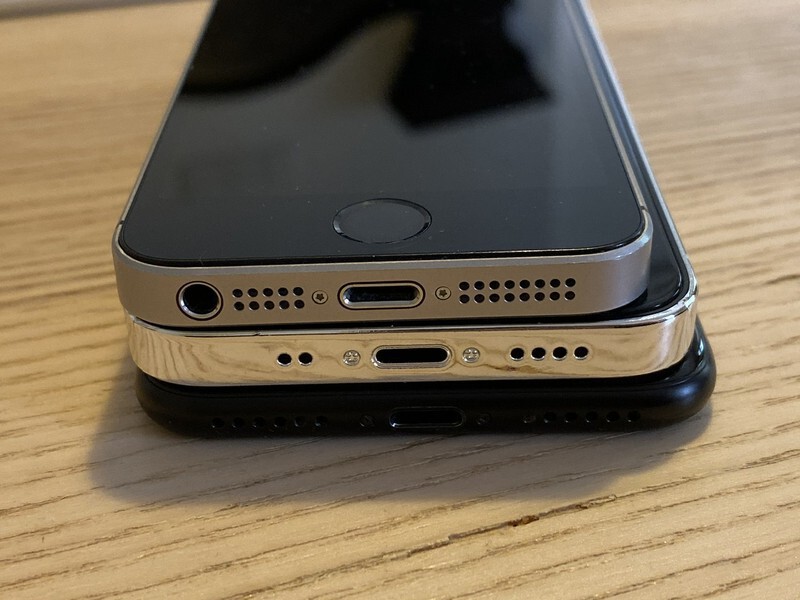 5.4インチiPhone 12は真のSE後継機種か - ソフトアンテナブログ